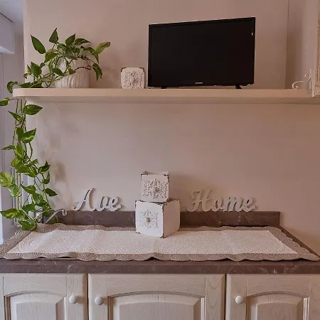 Ave Apartment Luino